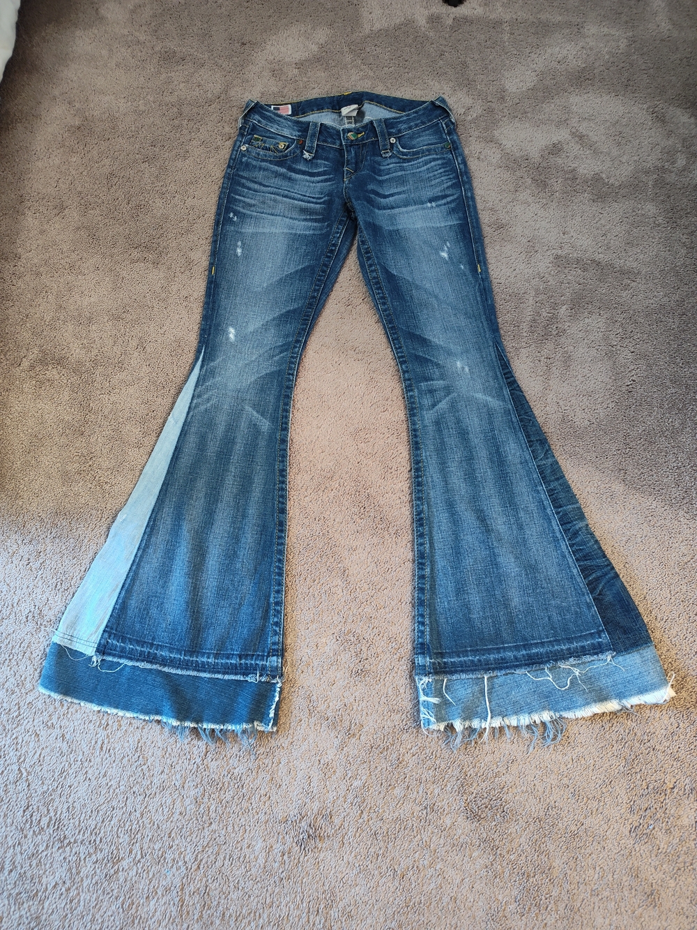 True Religion Carrie Flare Jeans Love And Haight Sz 26